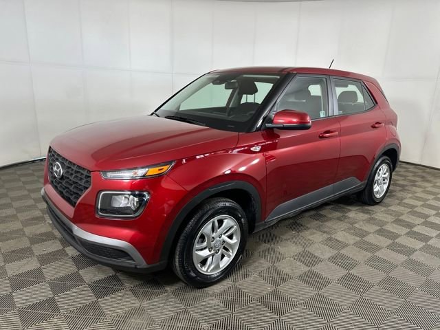 Used 2025 Hyundai Venue SE image 7