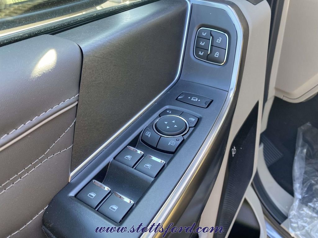 New 2026 Ford F250 Platinum AWD/4WD image 19