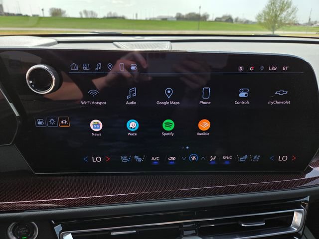 Used 2024 Chevrolet Traverse RS AWD/4WD image 30