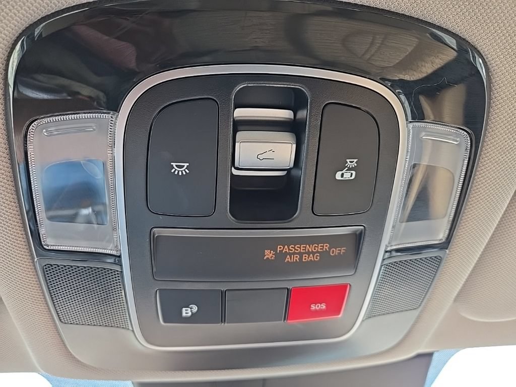 Certified 2025 Hyundai Sonata Limited FWD image 53