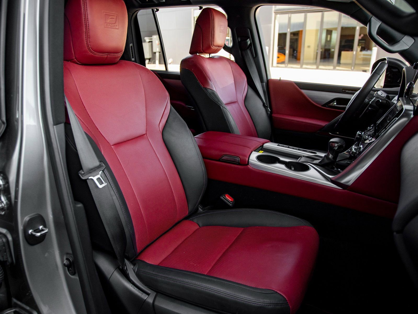 Used 2022 Lexus LX 600 F Sport w/ Accessory Package (Z1) image 45