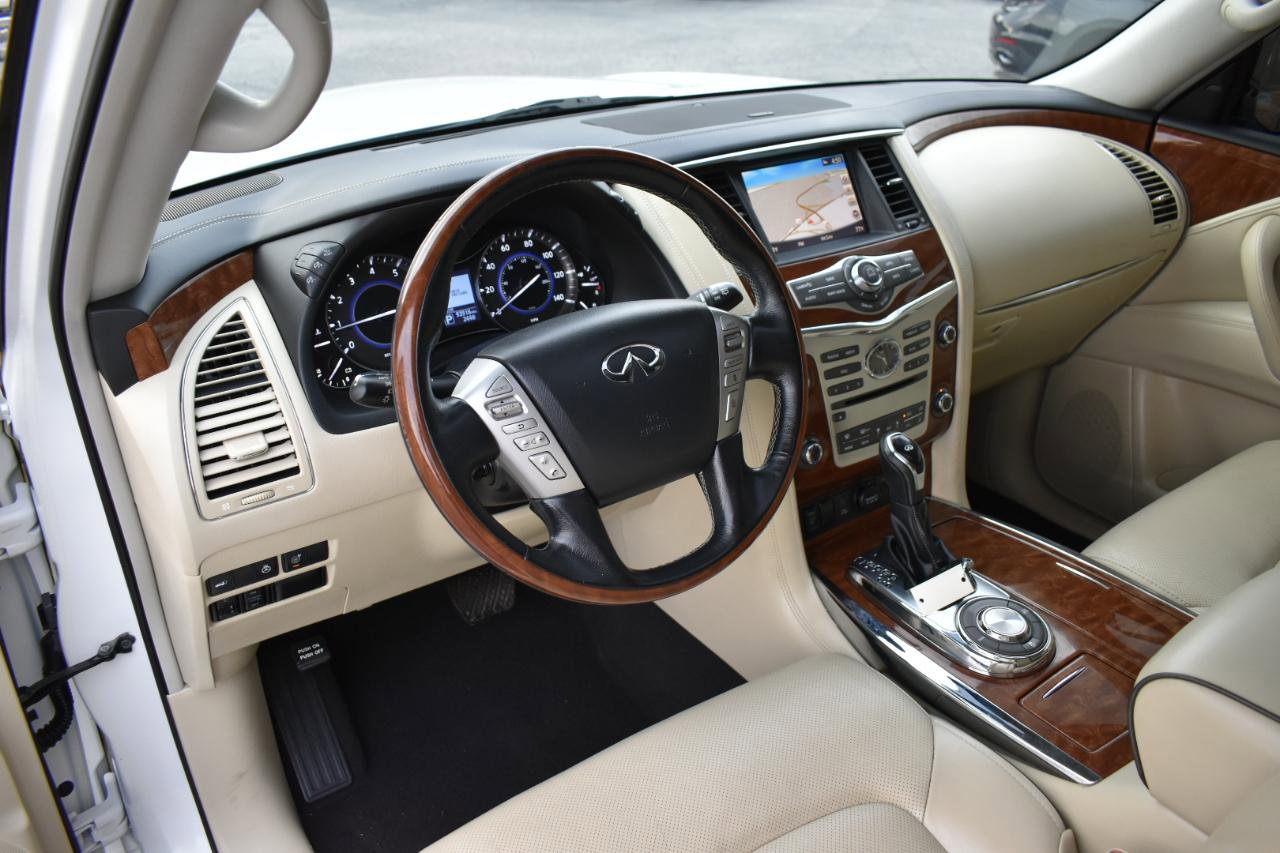 Used 2018 INFINITI QX80 2WD w/ Driver Assistance Package image 10