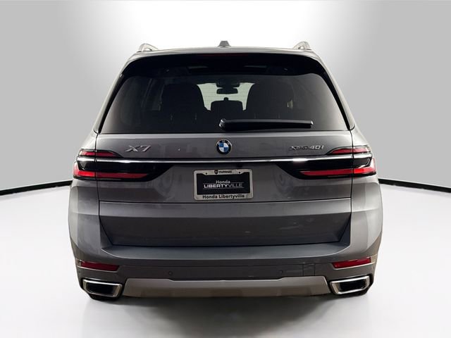 Used 2024 BMW X7 xDrive40i w/ Premium Package image 10