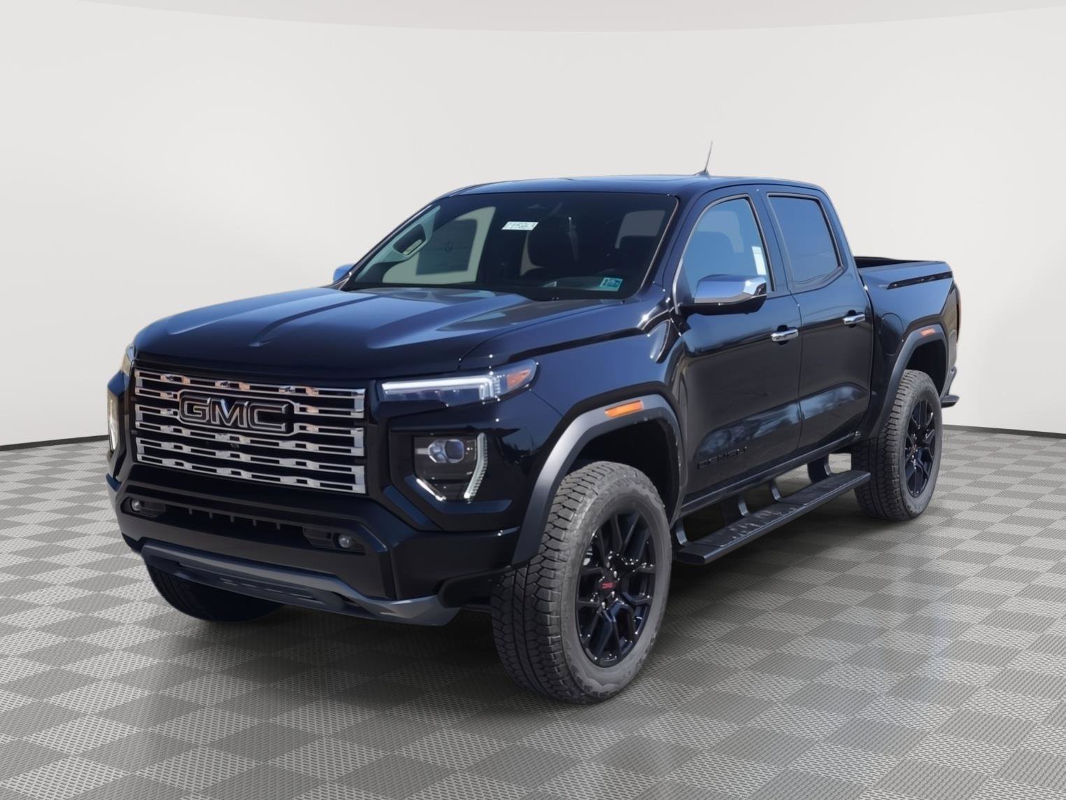 New 2026 GMC Canyon Denali w/ LPO, Denali Black Edition image 8