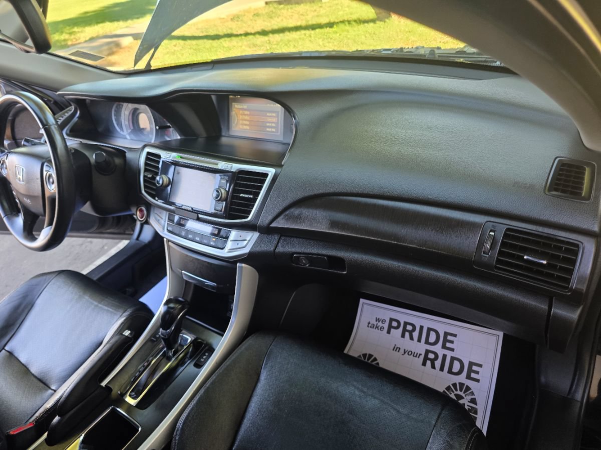 Used 2015 Honda Accord EX-L image 37