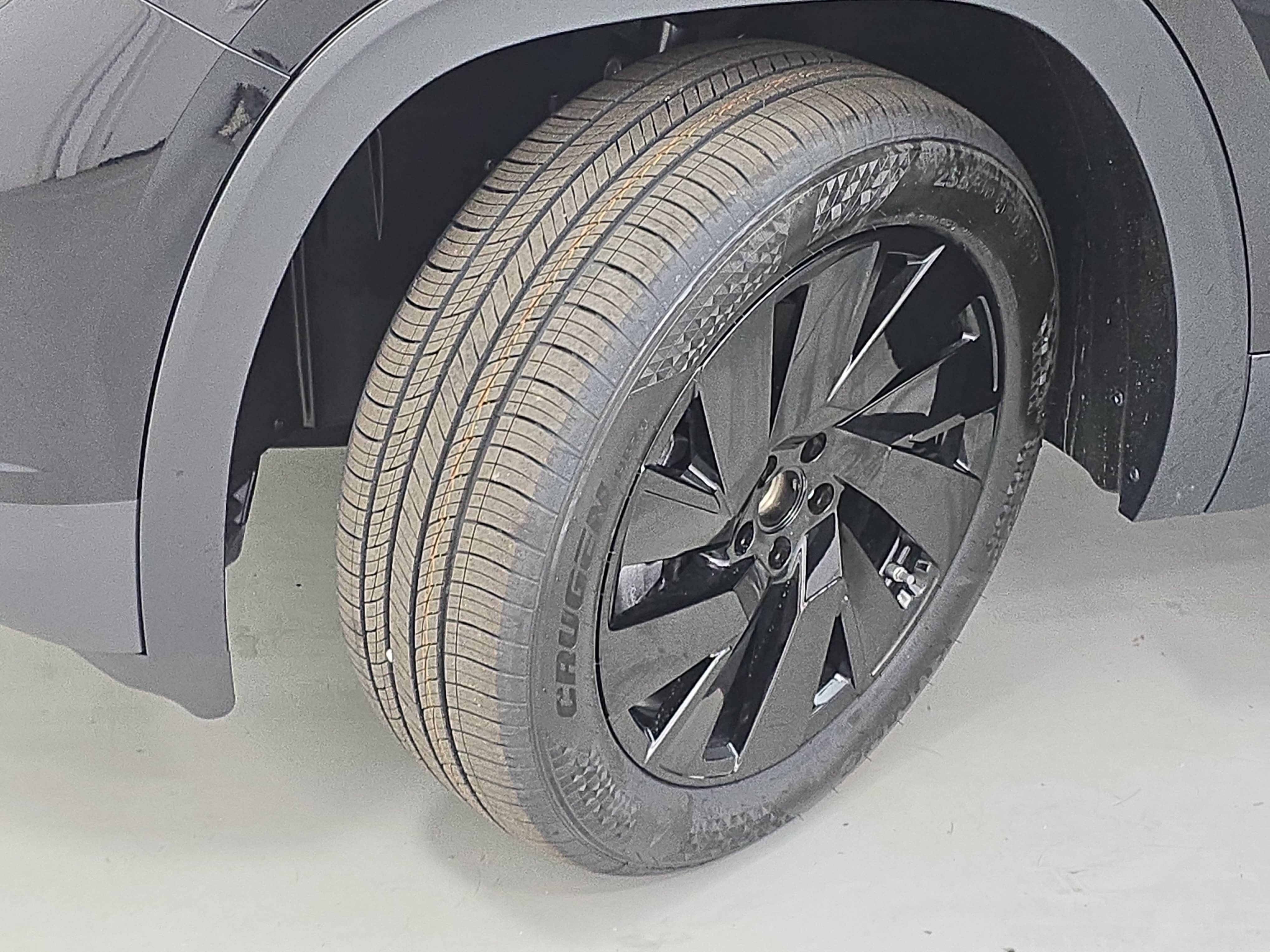 New 2026 Volkswagen Atlas SE FWD image 34