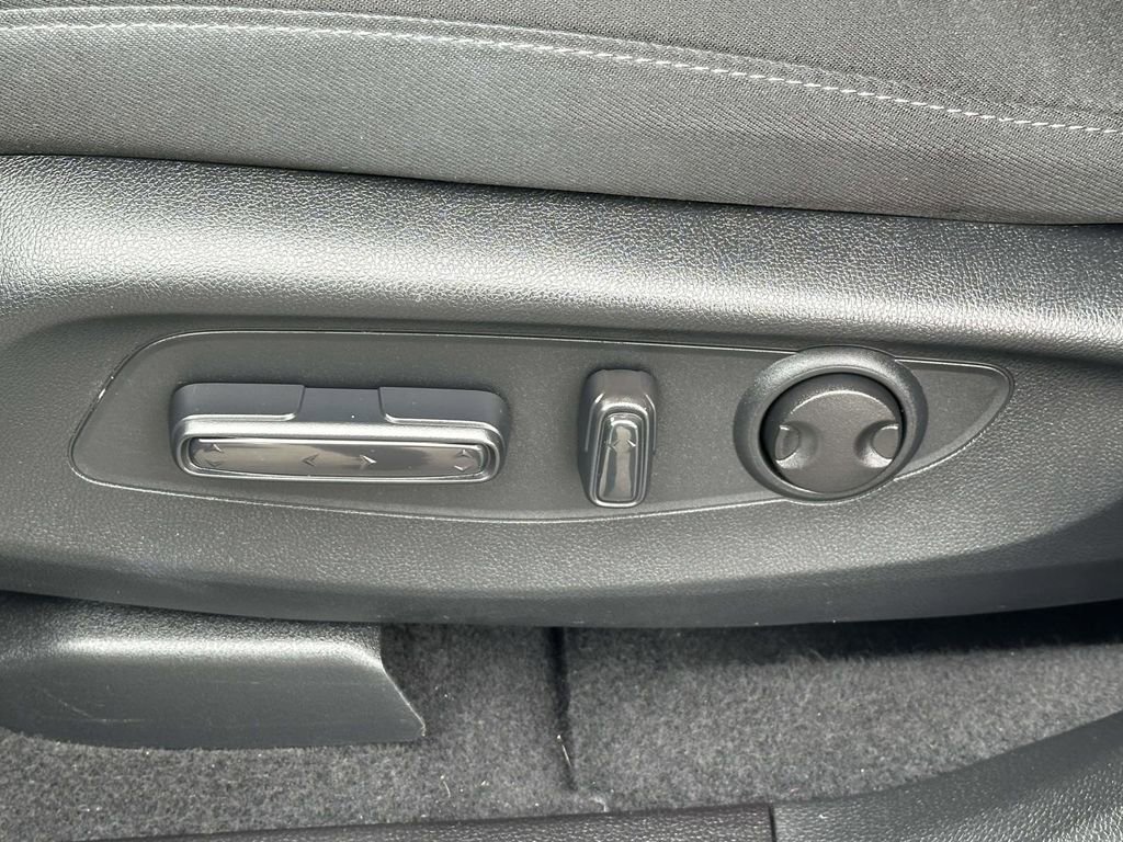 Certified 2023 Honda CR-V EX image 16