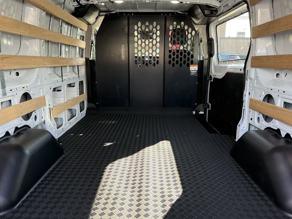 Used 2025 Ford Transit 250 Low Roof w/ Exterior Upgrade Package RWD image 28