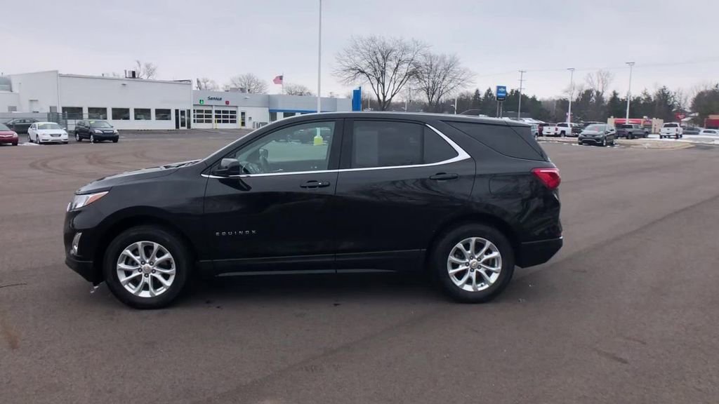 Used 2020 Chevrolet Equinox LT w/ Driver Convenience Package image 5