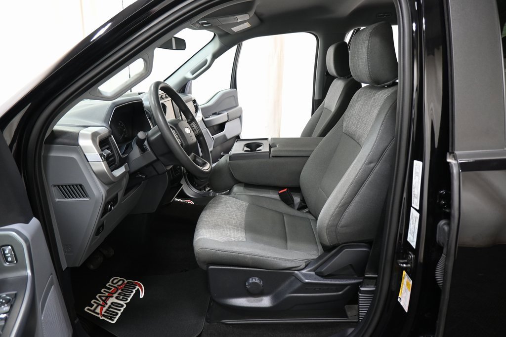 Used 2022 Ford F150 XLT w/ XTR Package image 5
