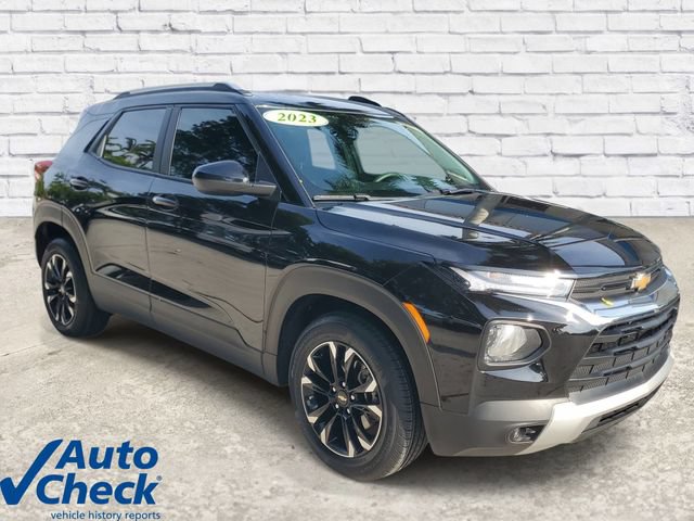 Used 2023 Chevrolet TrailBlazer LT w/ Convenience Package FWD image 5