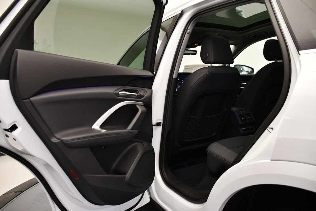 Used 2025 Audi Q5 Premium w/ Convenience Package image 41