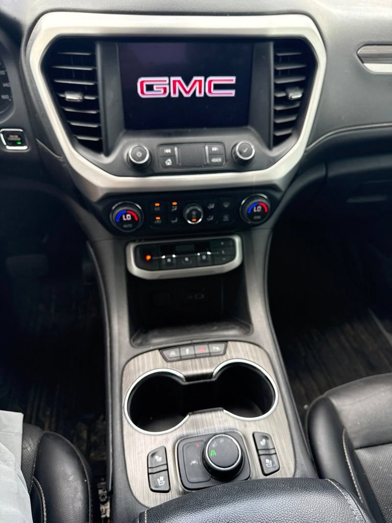 Used 2023 GMC Acadia SLT w/ Elevation Edition FWD image 23