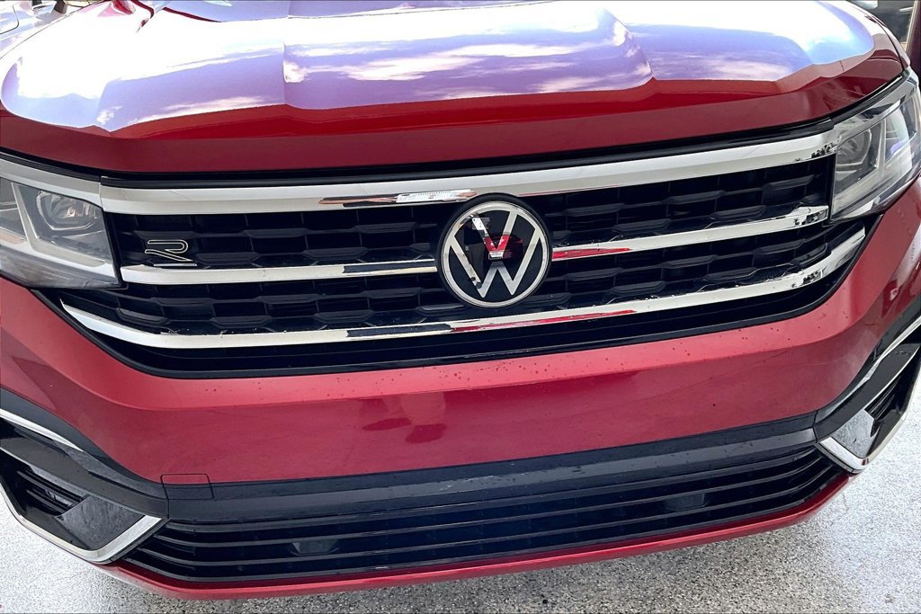 Used 2021 Volkswagen Atlas Cross Sport SE w/ Panoramic Sunroof Package FWD image 31