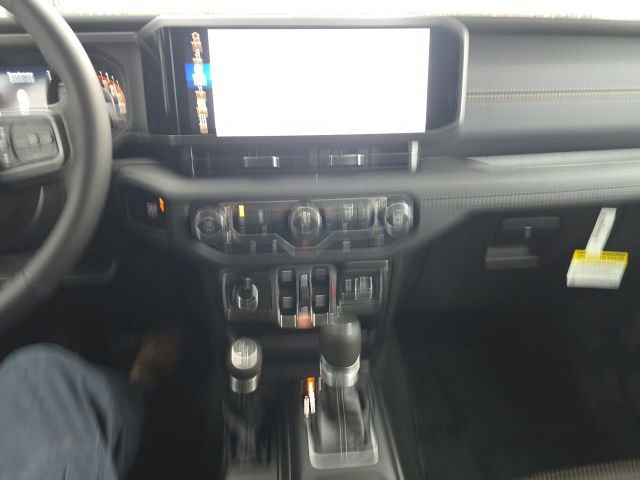 New 2026 Jeep Gladiator Sport image 22