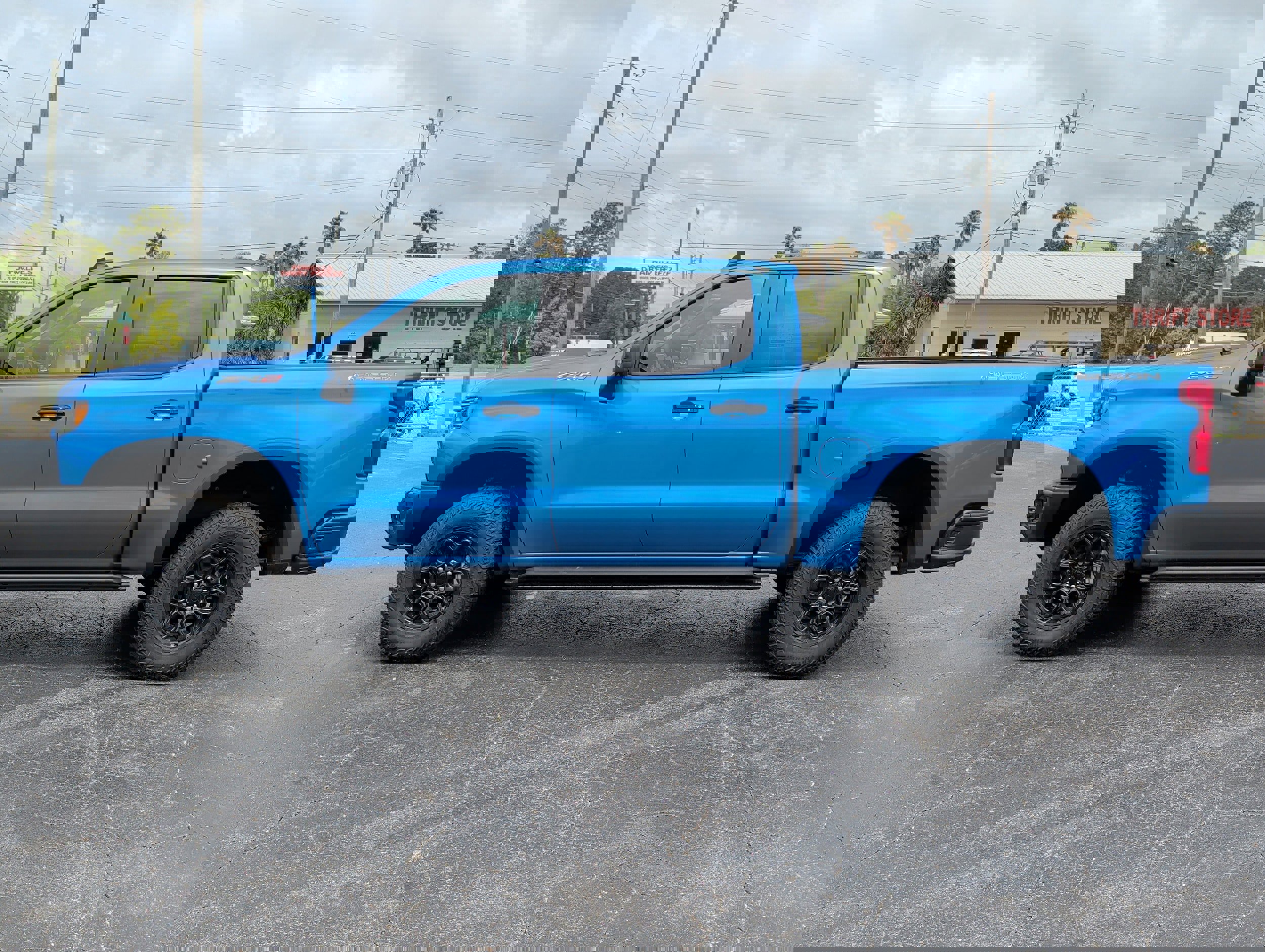 New 2025 Chevrolet Silverado 1500 ZR2 w/ ZR2 Bison Edition image 7