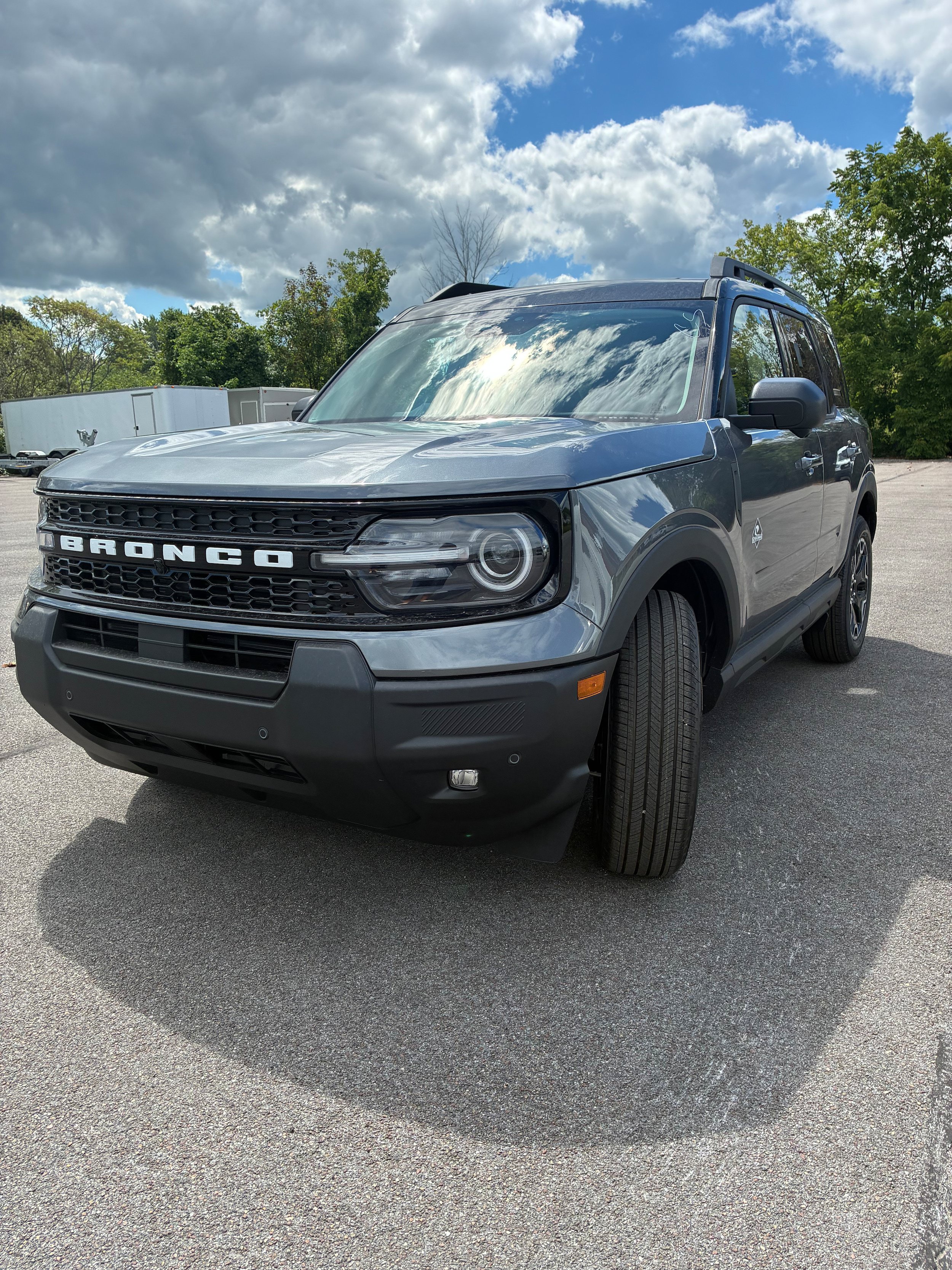 New 2026 Ford Bronco Sport Outer Banks w/ Outer Banks Tech Package+ AWD/4WD image 1