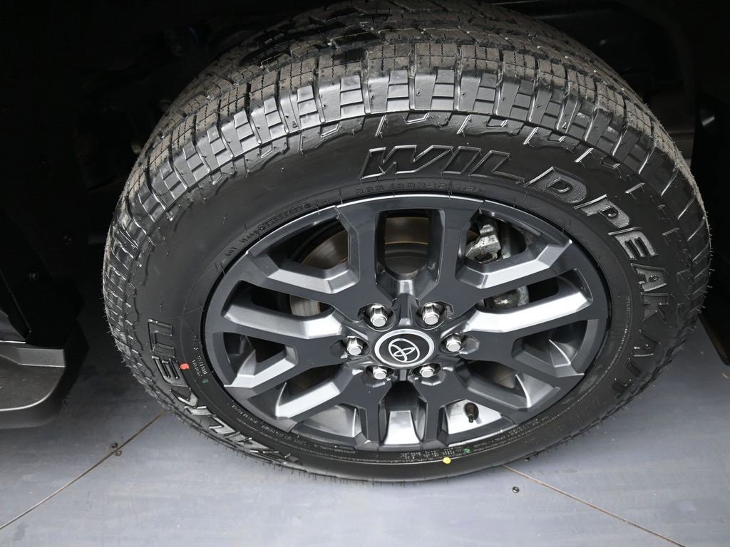 Certified 2023 Toyota Sequoia Platinum image 15
