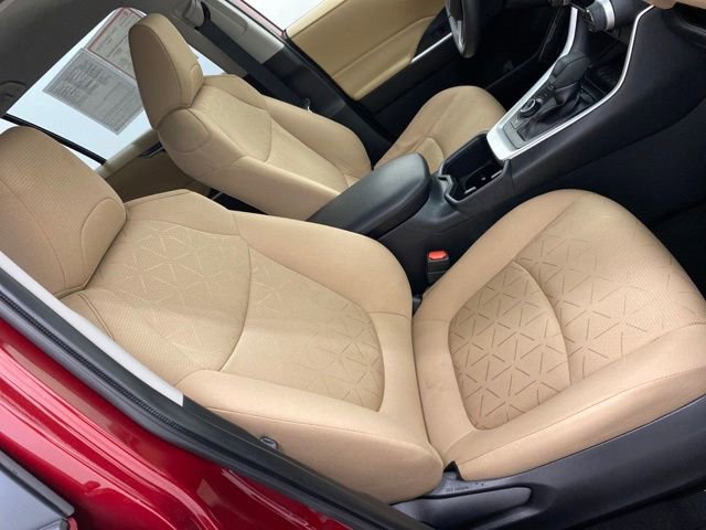 Certified 2022 Toyota RAV4 XLE image 29