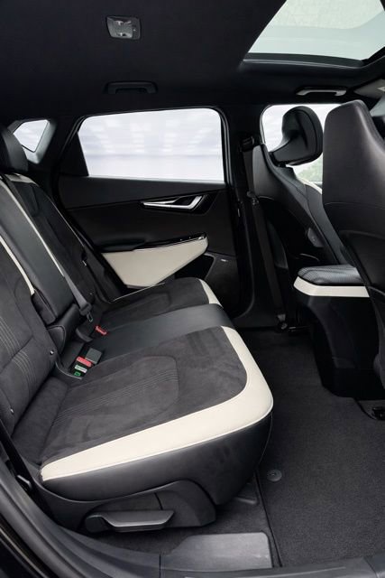 Used 2024 Kia EV6 GT-Line image 16