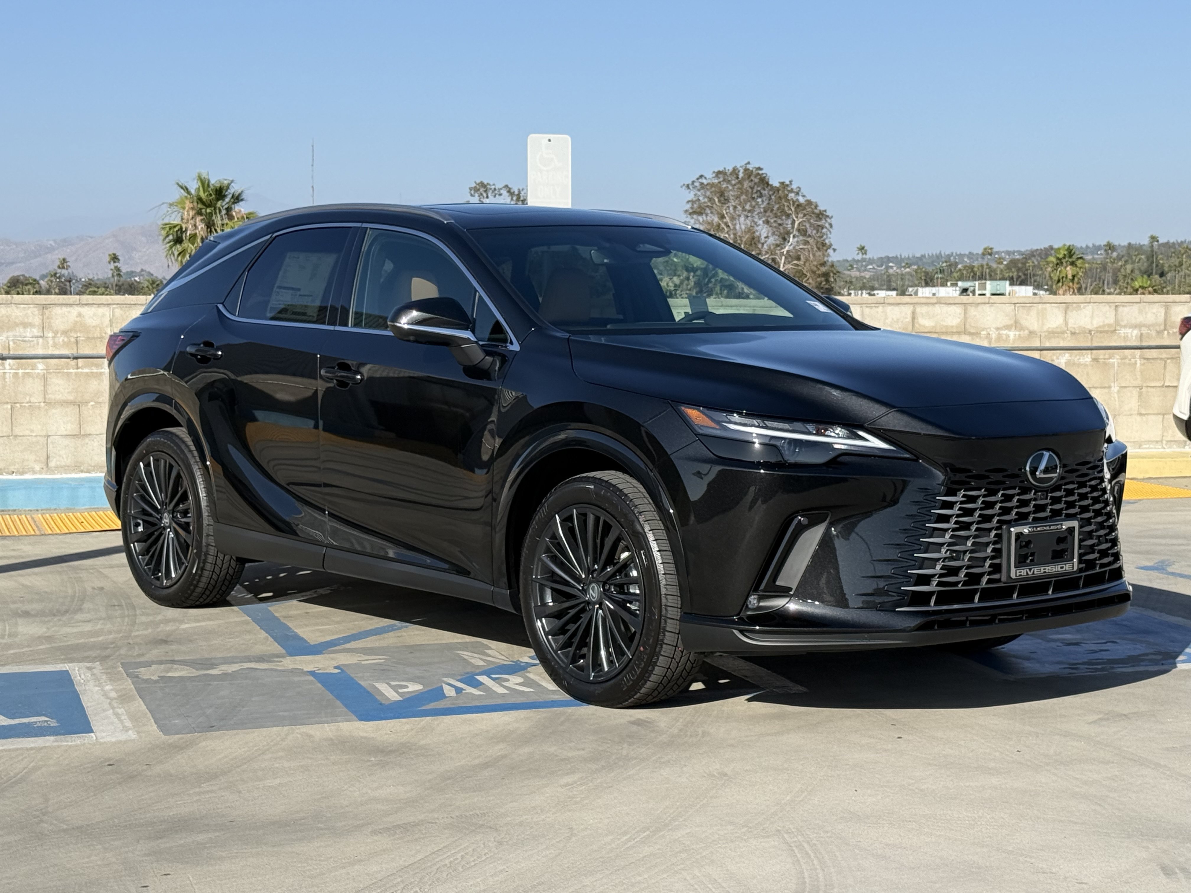 New 2026 Lexus RX 350 FWD image 2