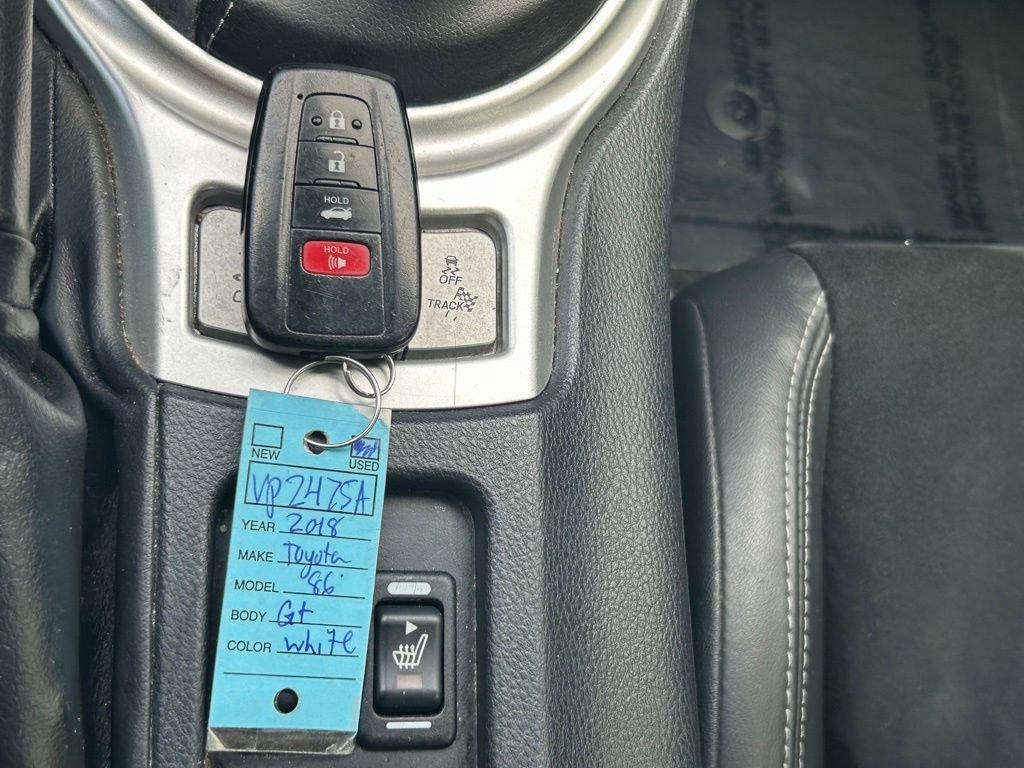 Used 2018 Toyota 86 image 30