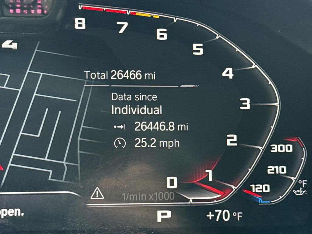 Used 2022 BMW M4 xDrive Competition w/ M Carbon Exterior Package AWD/4WD image 11