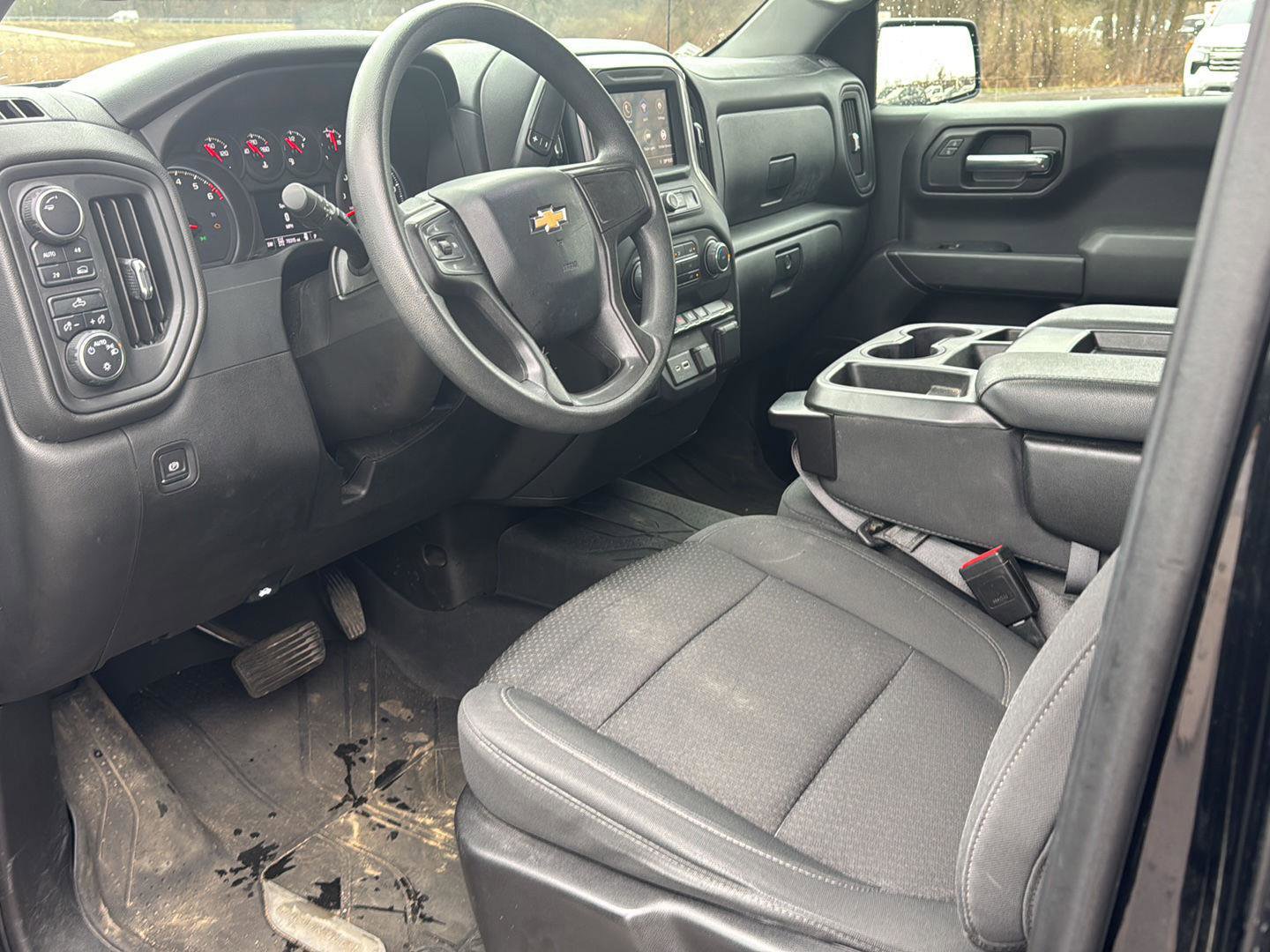Used 2021 Chevrolet Silverado 1500 Custom image 13