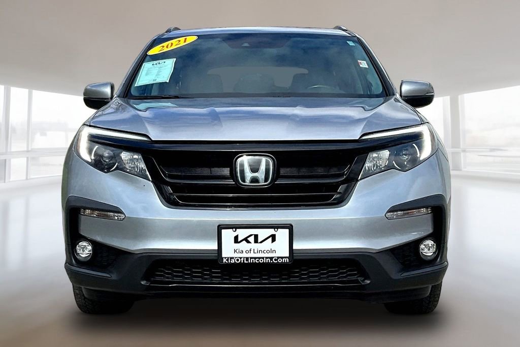 Used 2021 Honda Pilot Special Edition image 2