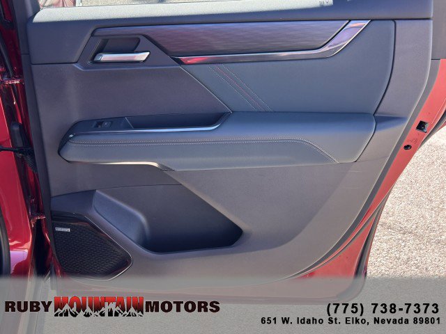 Used 2024 GMC Acadia AT4 w/ Luxury Package AWD/4WD image 24
