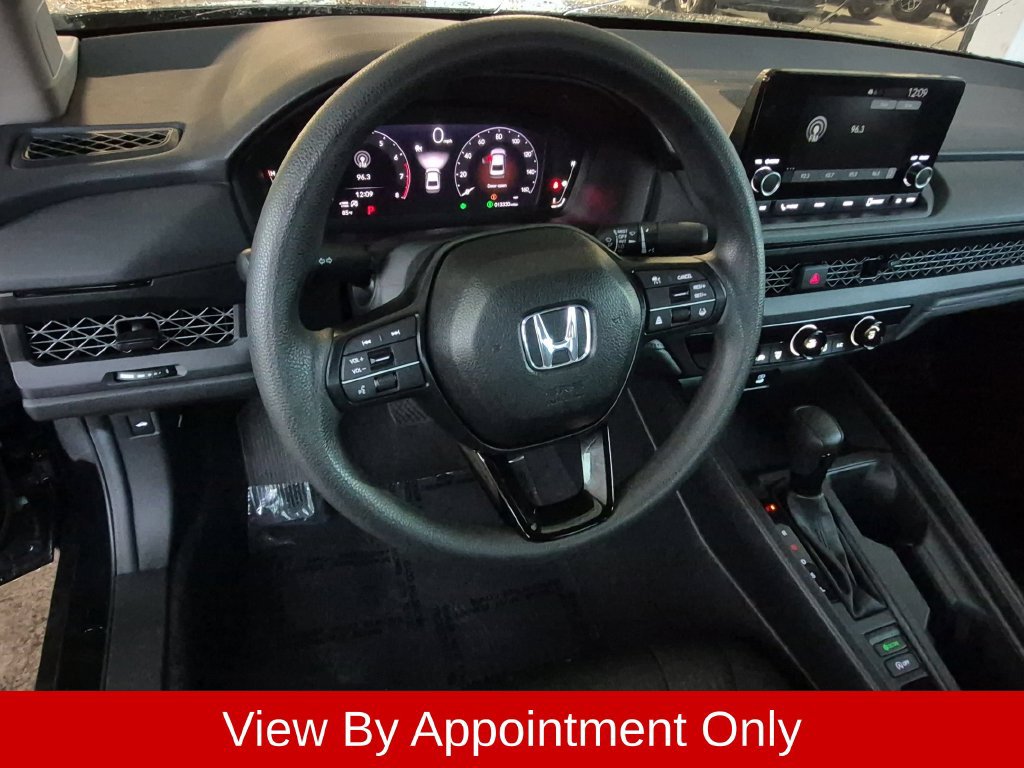 Used 2025 Honda Accord LX image 18