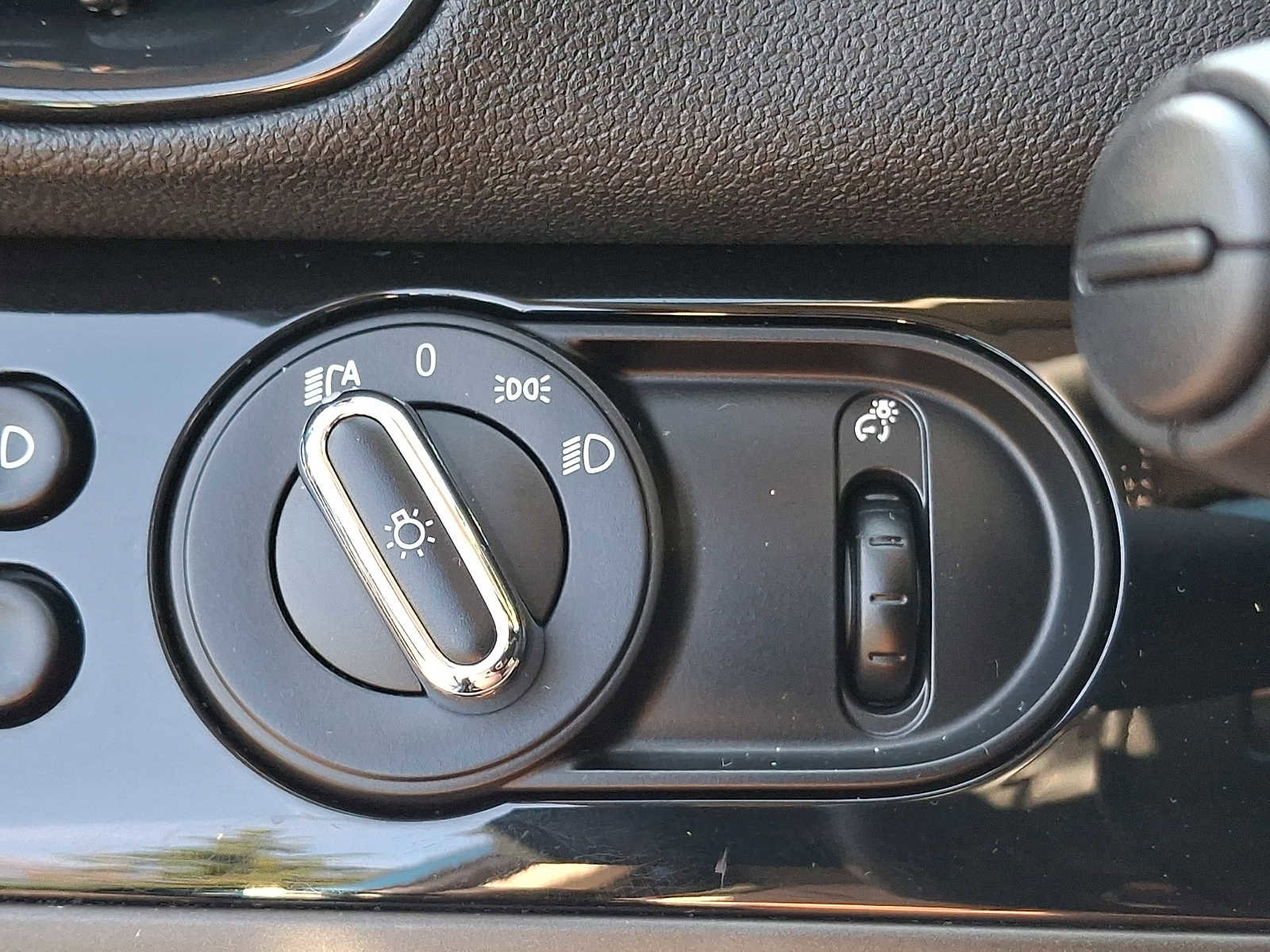 Used 2019 MINI Cooper Countryman S w/ Driver Assistance Package AWD/4WD image 22