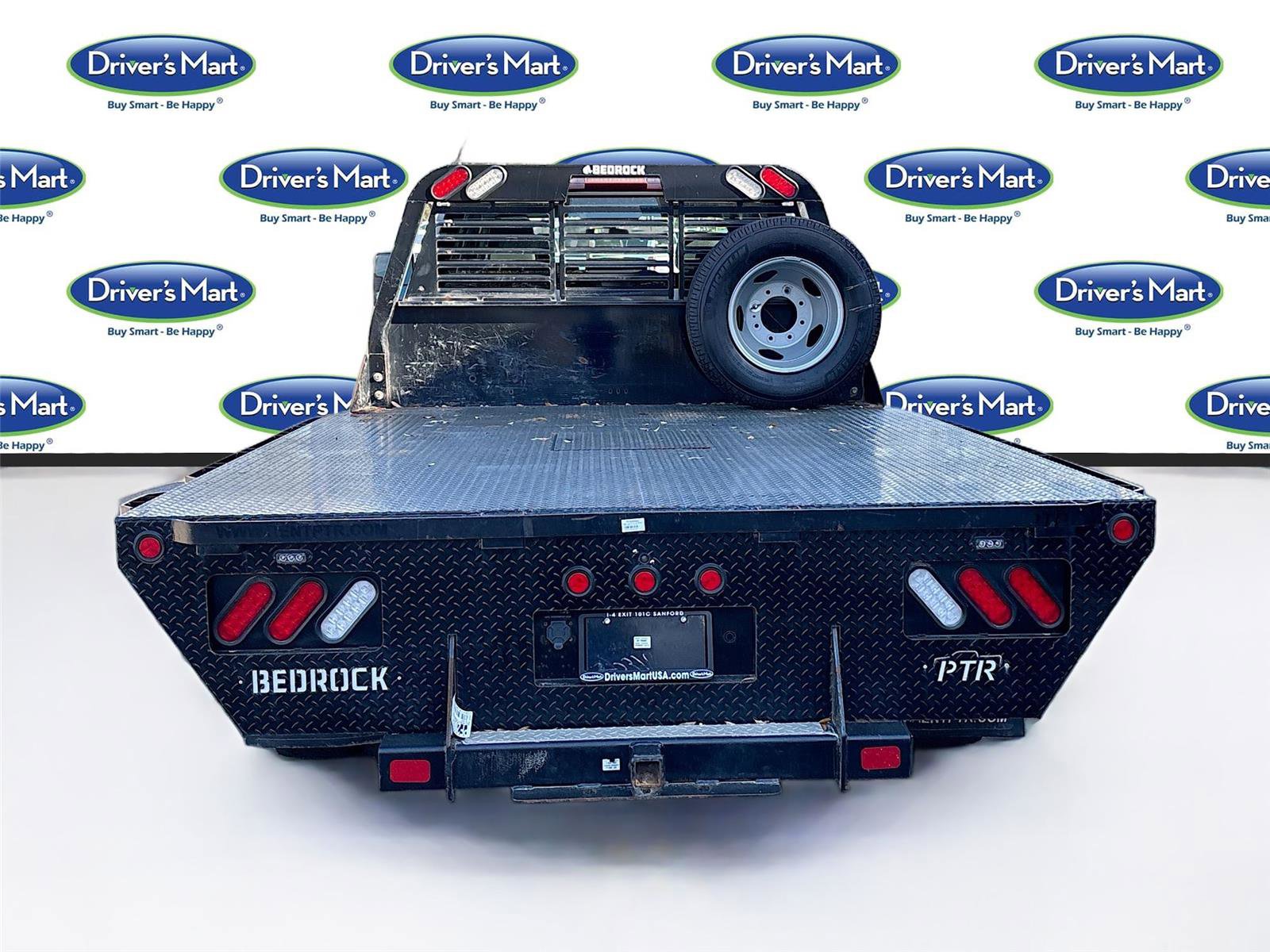 Used 2023 Chevrolet Silverado 3500 W/T w/ WT Fleet Convenience Package image 6