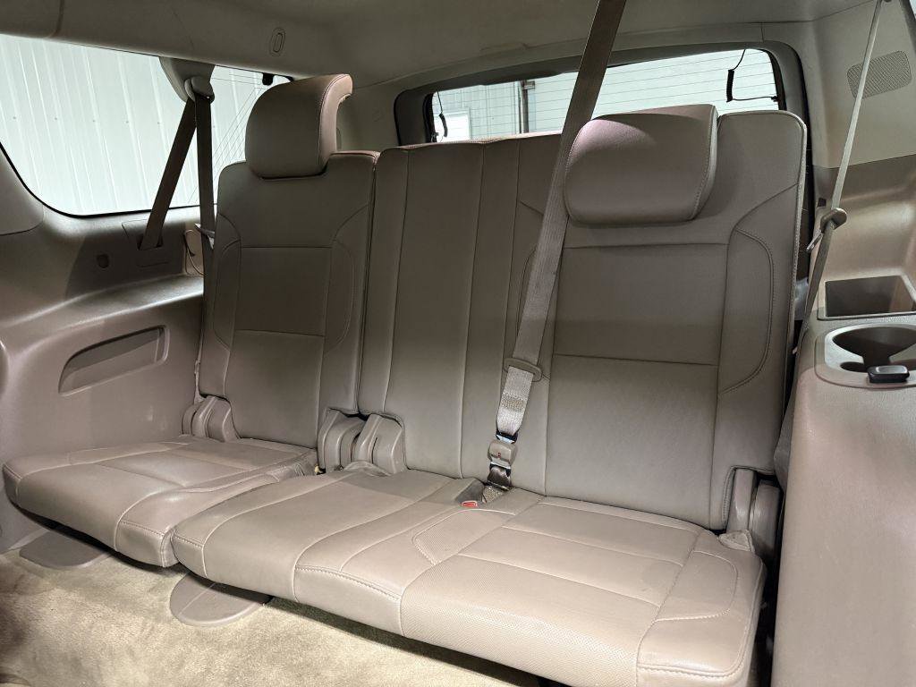 Used 2015 Chevrolet Suburban LTZ image 35