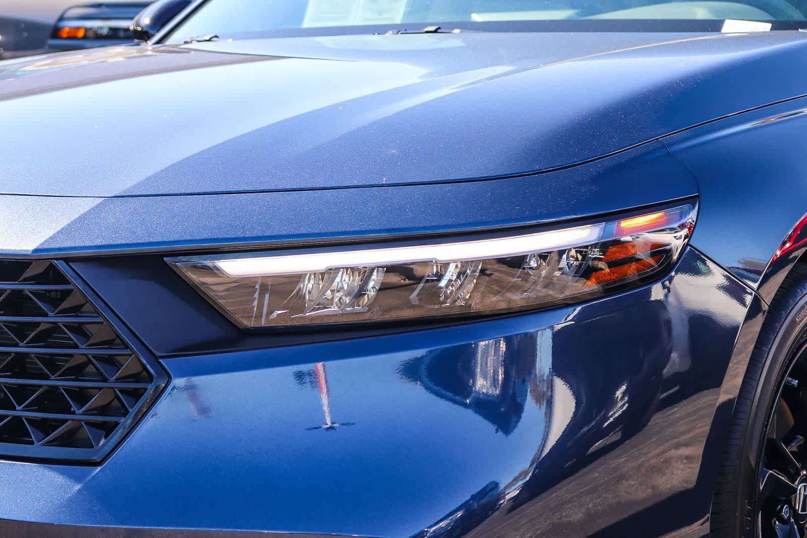 Used 2025 Honda Accord SE image 8