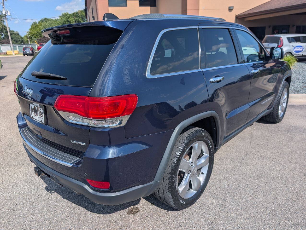 Used 2014 Jeep Grand Cherokee Limited w/ Trailer Tow Group IV AWD/4WD image 9