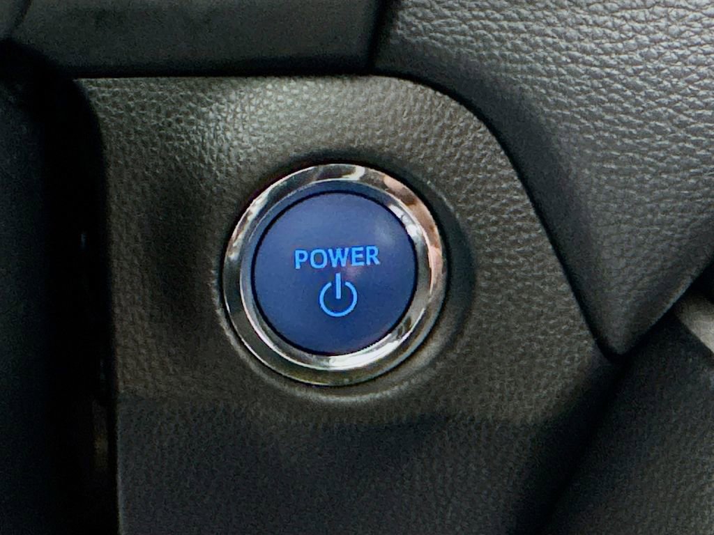 Used 2022 Toyota RAV4 XLE w/ Convenience Package image 33