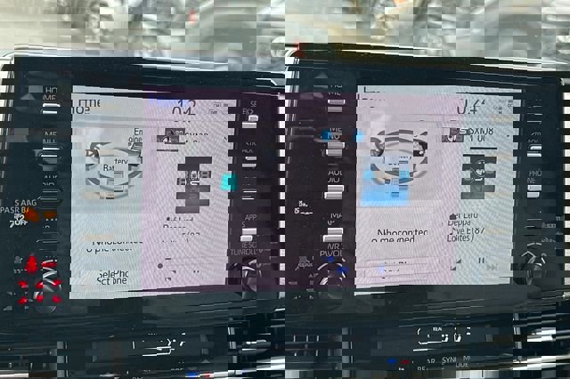 Used 2023 Toyota Sienna LE image 22