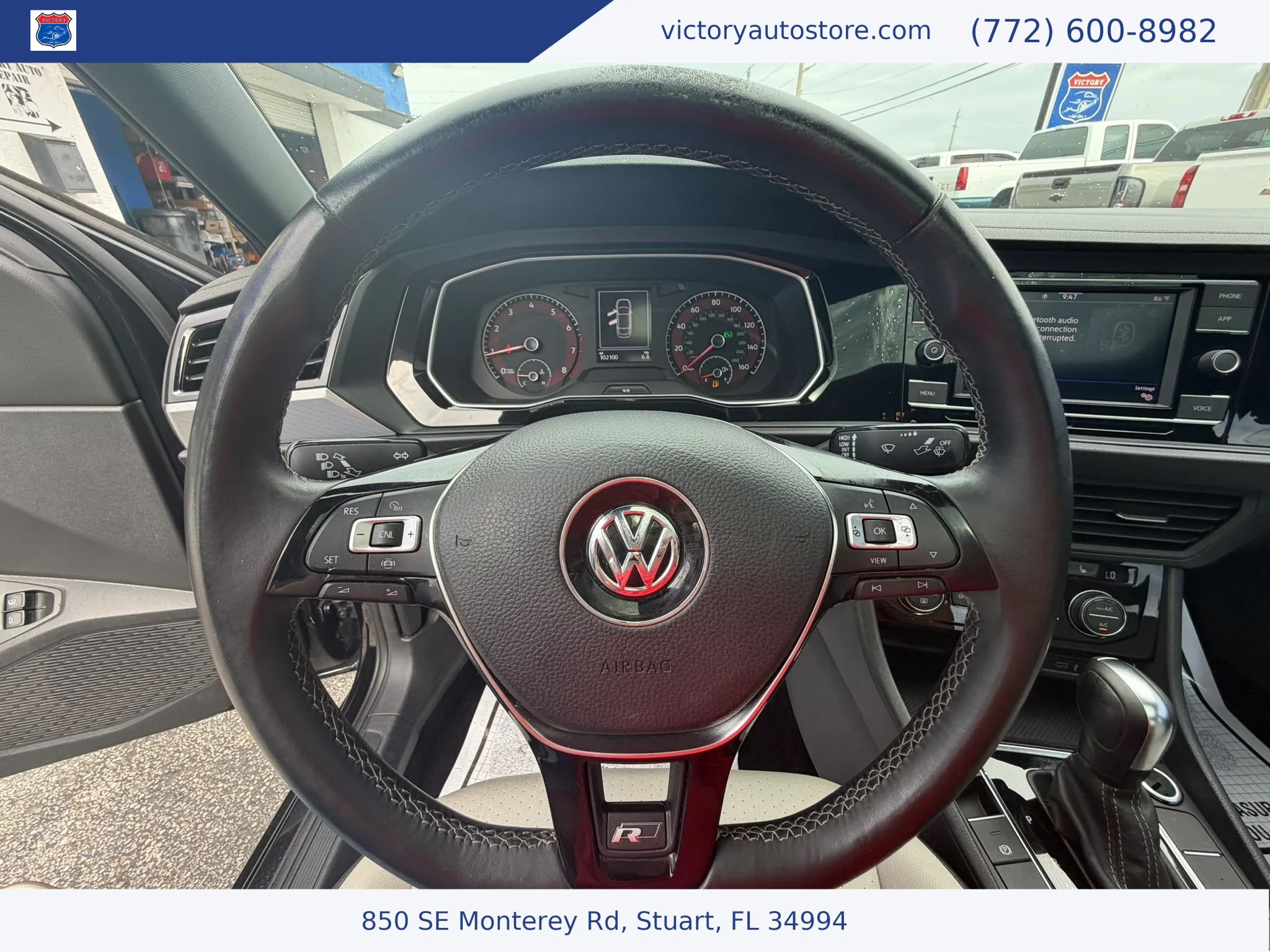 Used 2020 Volkswagen Jetta R-Line w/ R-Line Cold Weather Package FWD image 33