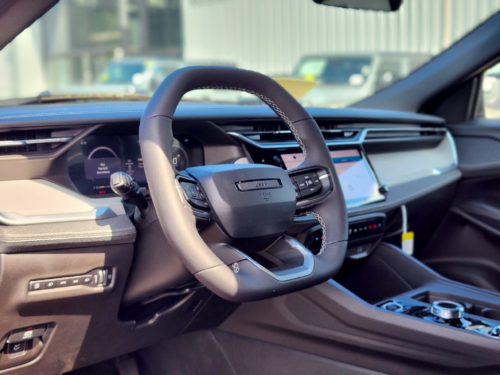 New 2026 Jeep Cherokee Laredo AWD/4WD image 19
