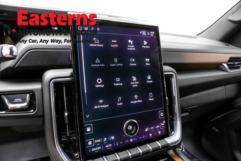 Used 2025 GMC Yukon Denali AWD/4WD image 19