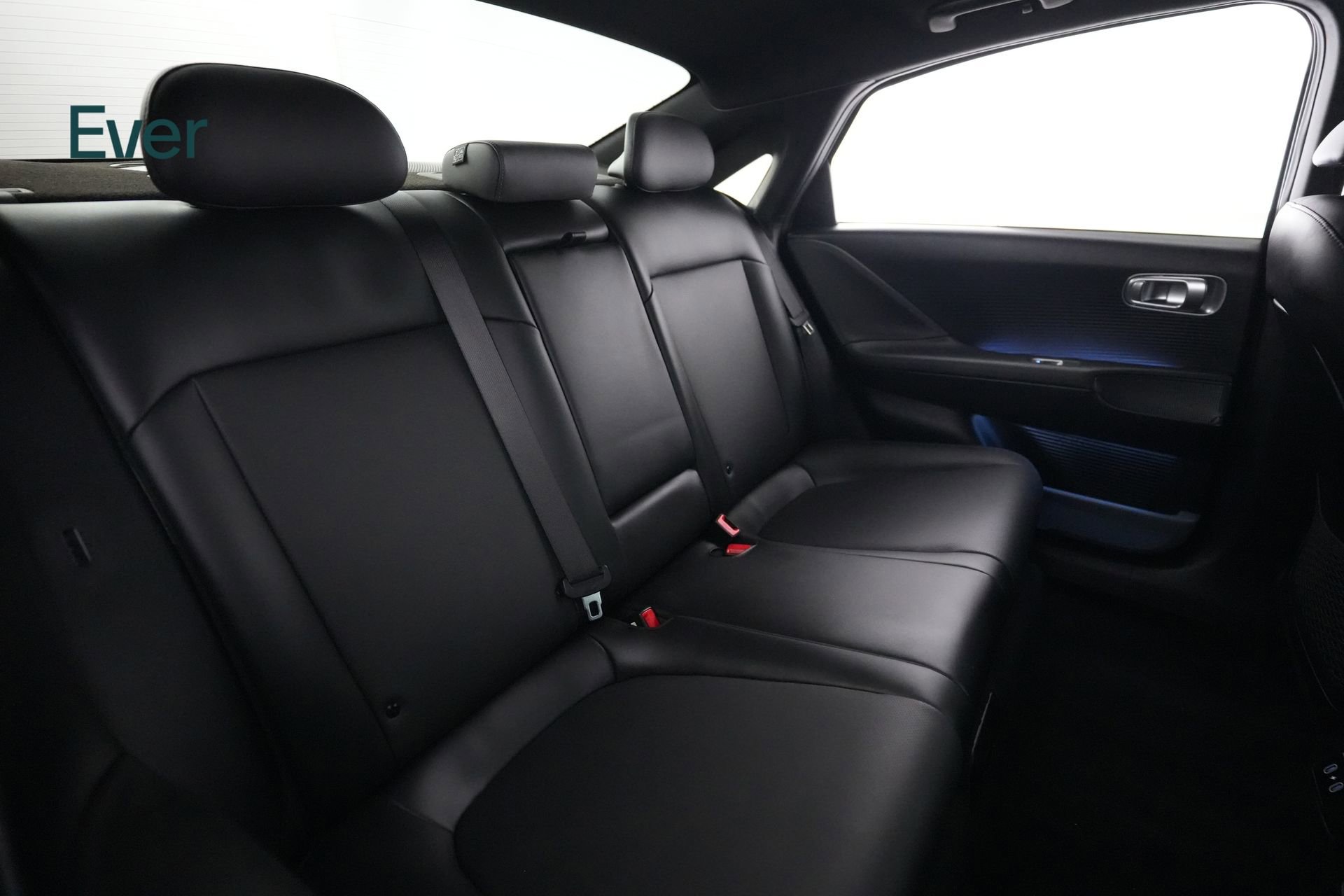 Used 2023 Hyundai Ioniq 6 Limited AWD/4WD image 5