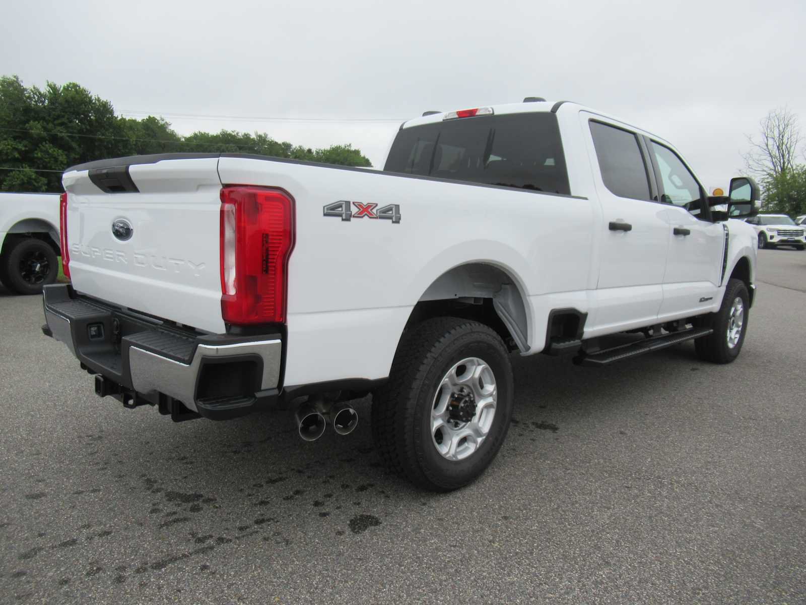 New 2026 Ford F350 XLT AWD/4WD image 5