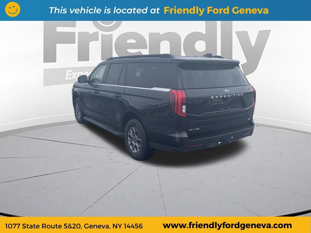 Used 2025 Ford Expedition Max Active AWD/4WD image 7