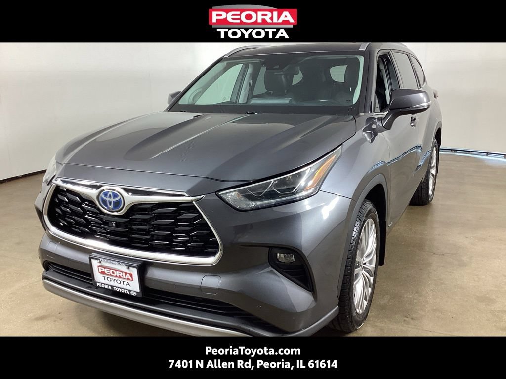 Used 2023 Toyota Highlander Platinum