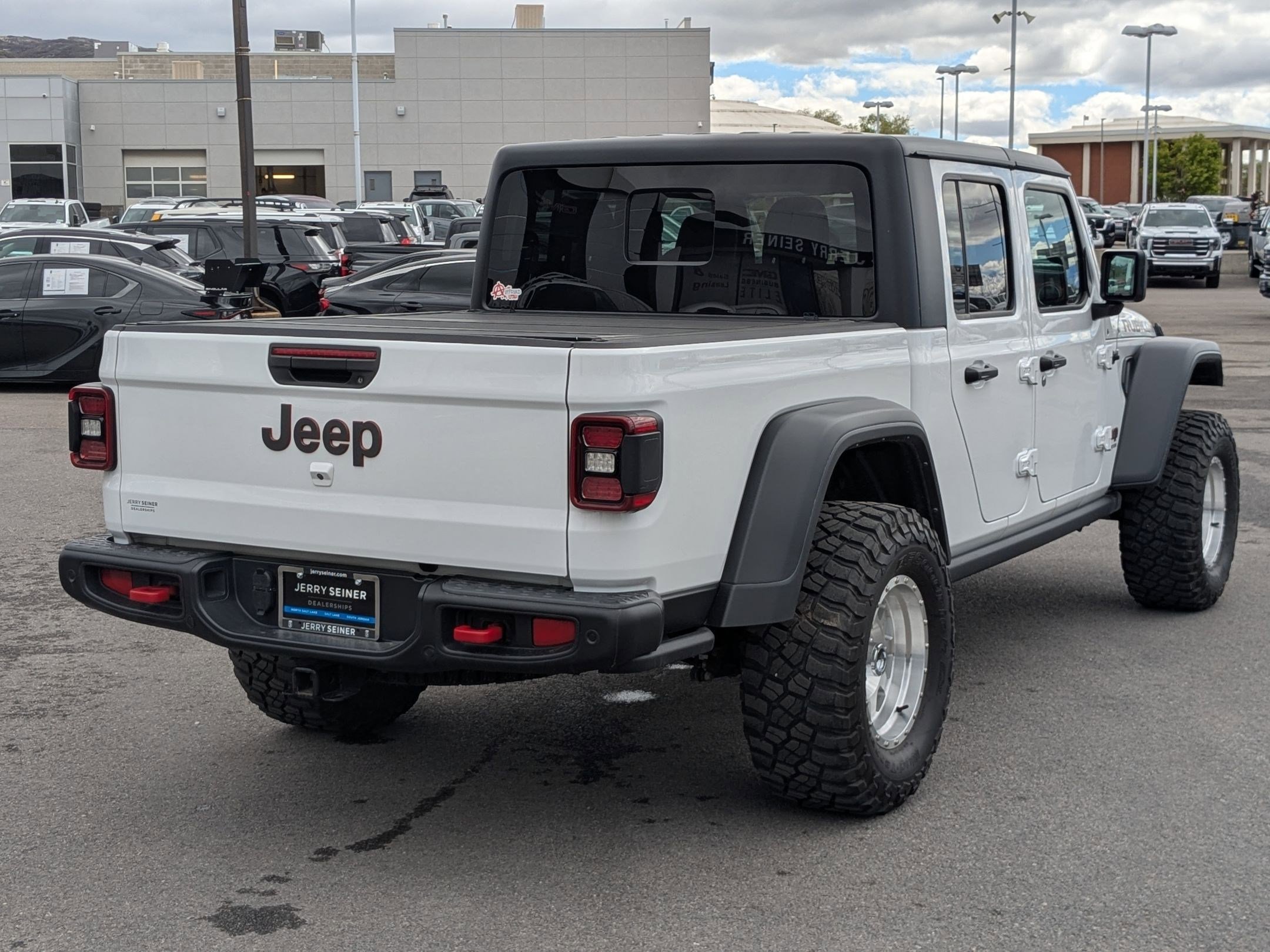 Used 2021 Jeep Gladiator Rubicon image 5