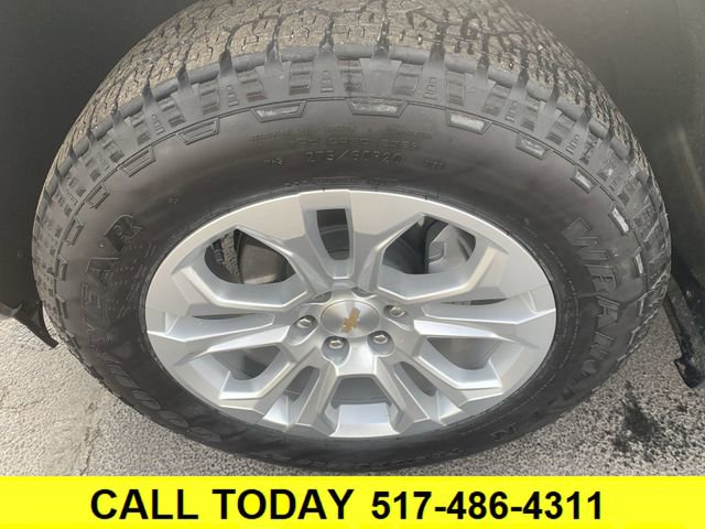 Certified 2023 Chevrolet Silverado 1500 LTZ w/ LTZ Convenience Package II image 32