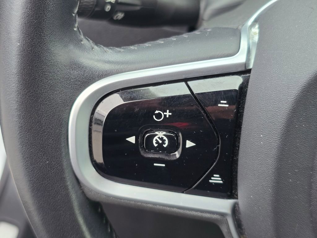 Used 2021 Volvo XC60 T6 Inscription AWD/4WD image 19