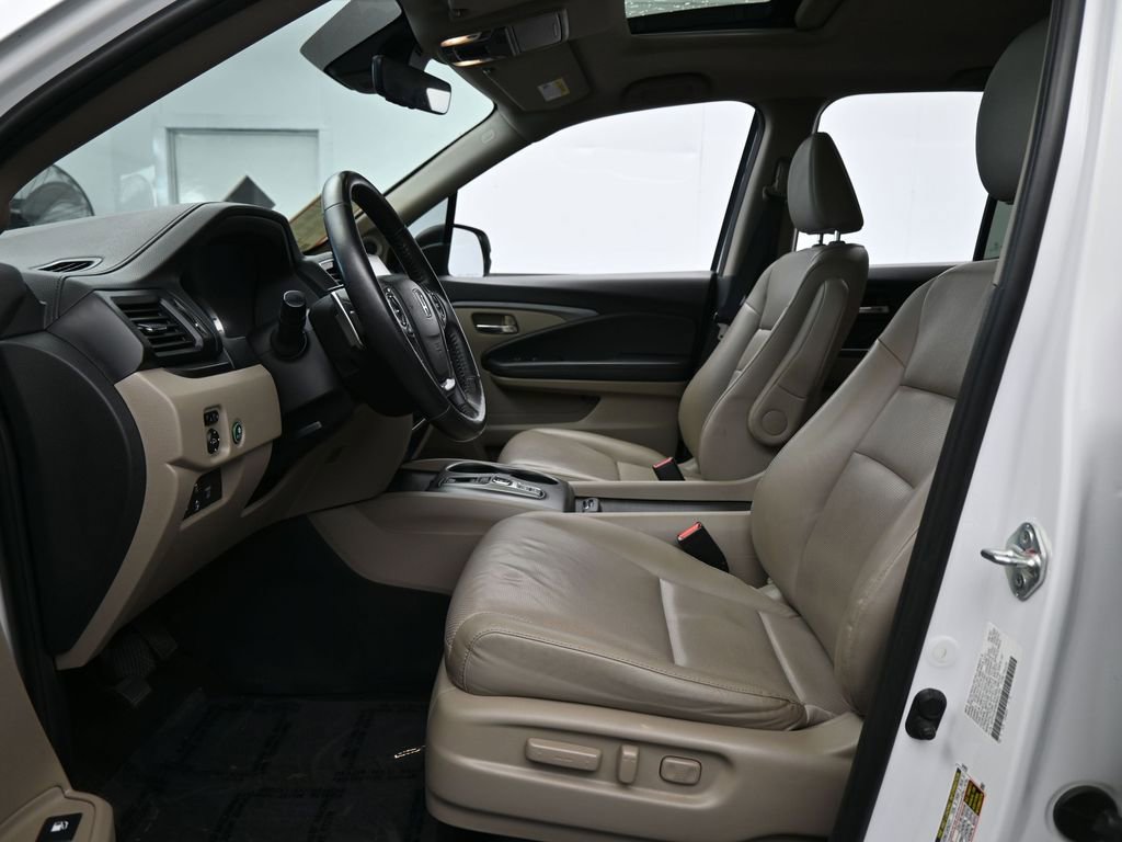 Used 2023 Honda Ridgeline RTL image 11