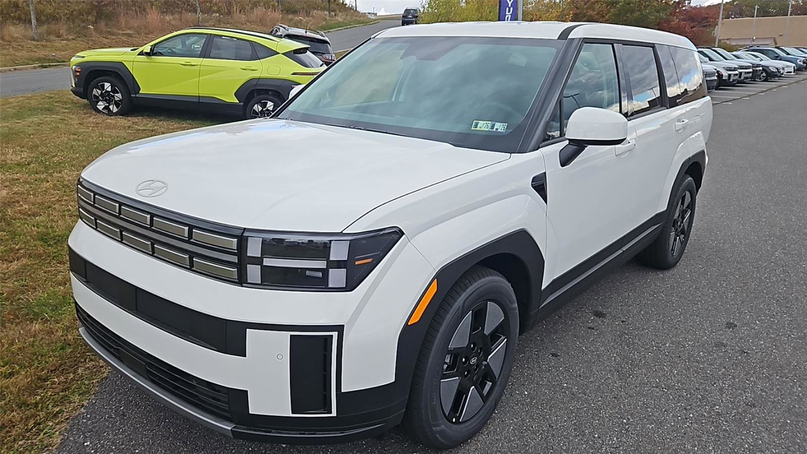 New 2026 Hyundai Santa Fe SE image 3